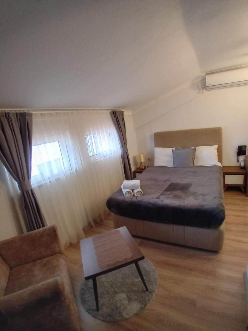 Hotel Driada Gjakova Exterior photo